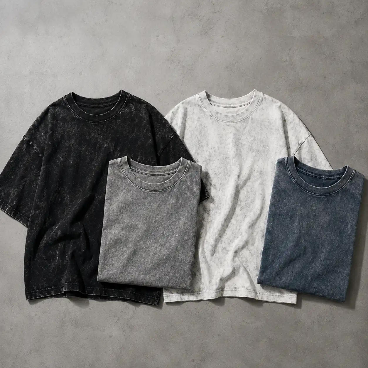 Snow wash oversized T-shirt texture